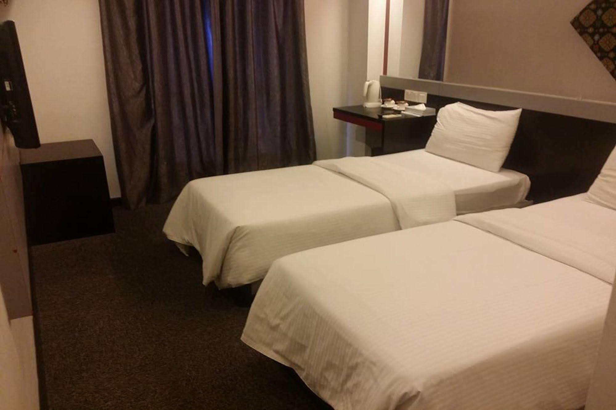 デ ソンケット ホテル Malacca エクステリア 写真